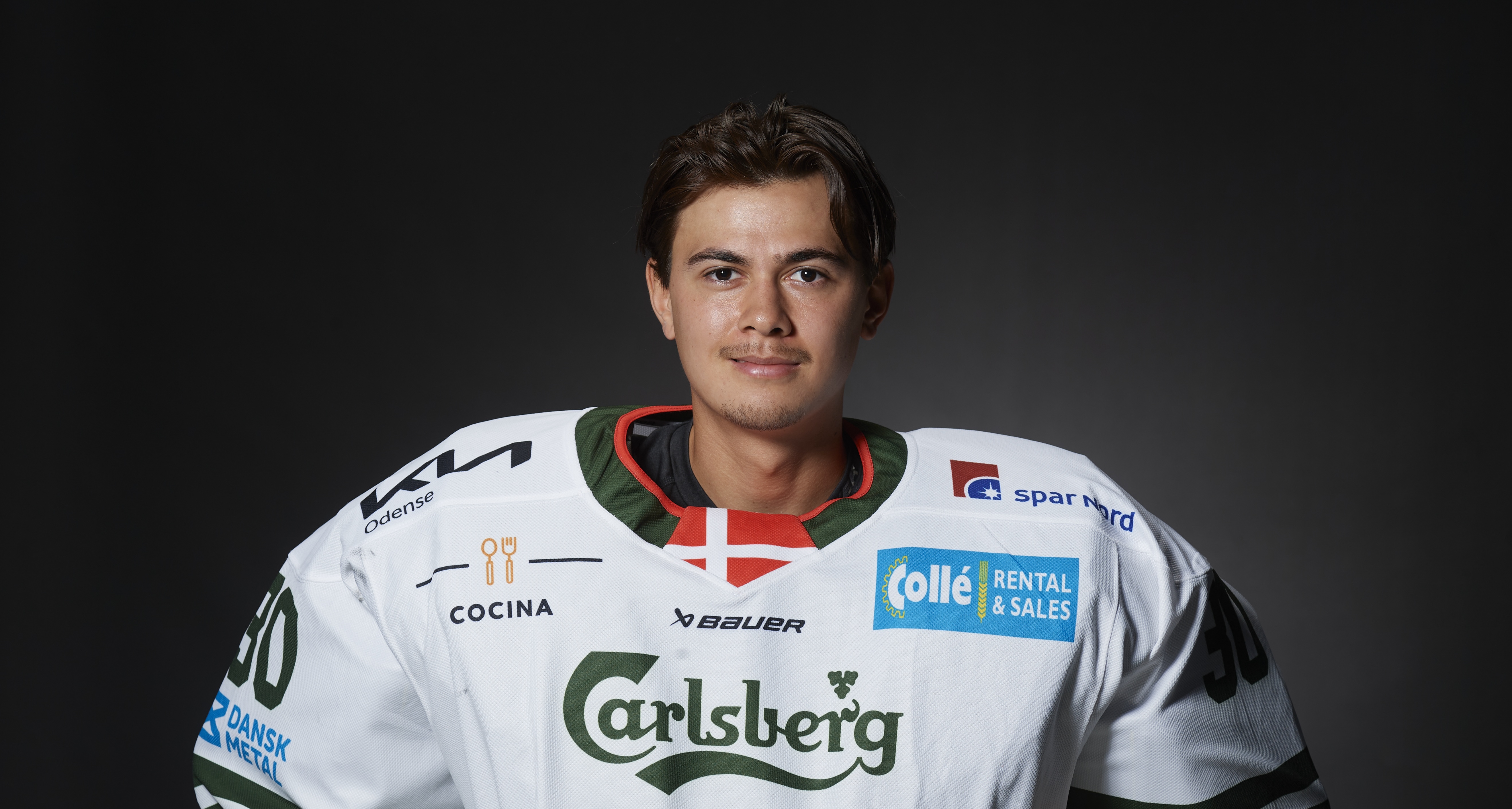 Frederik Søgaard fortsætter i målet for Odense Bulldogs