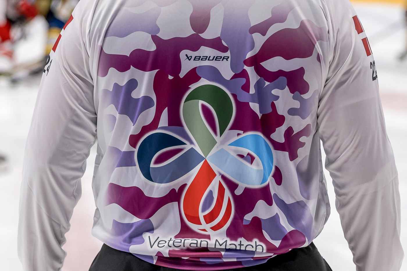 De danske dommere bakkede op om Knæk Cancer-kampagnen tidligere på sæsonen. Nu er de skarpeste klar til playoff.