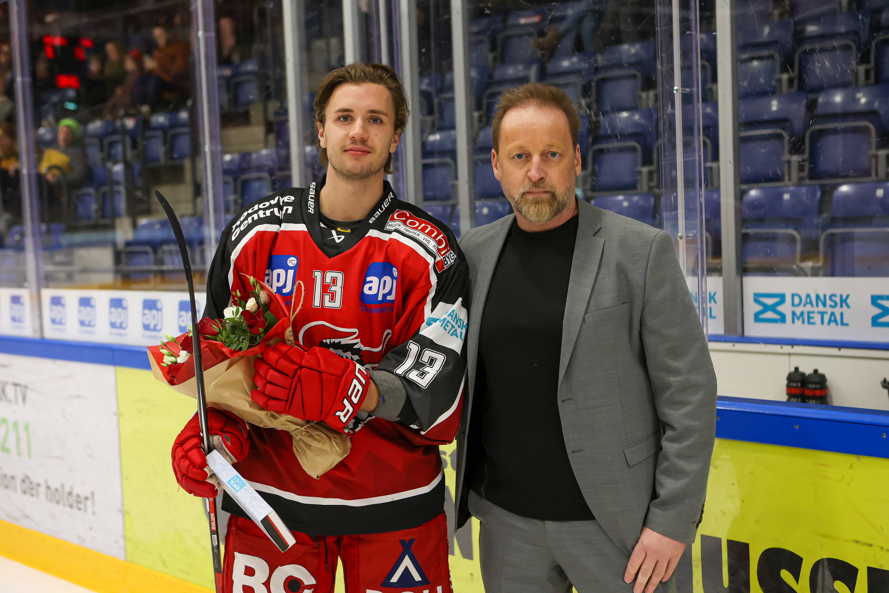 Frank Gymer og Rødovre Mighty Bulls-direktør Morten Nielsen (Foto: Steen Marcussen) 