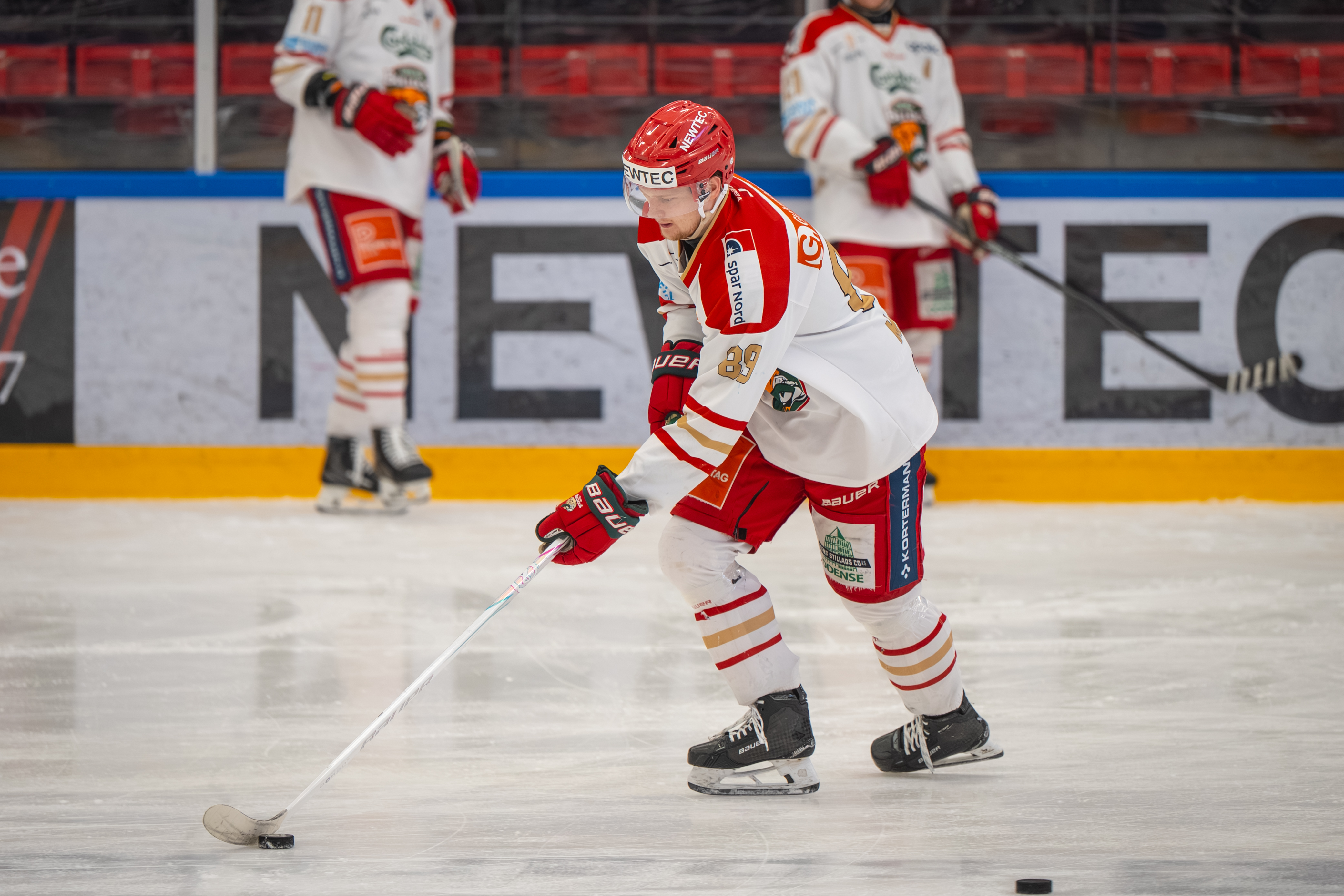 Sebastian Maddock fortsætter rejsen med Odense Bulldogs