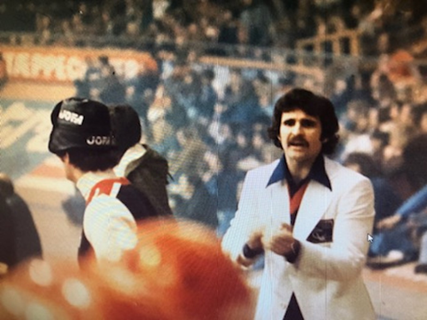 Richard David i Forum i 1977, hvor 7.000 tilskuere så Danmark i den afgørende kamp mod Italien. Ét mål skilte de rødhvide farver fra oprykning til VMs B-gruppe