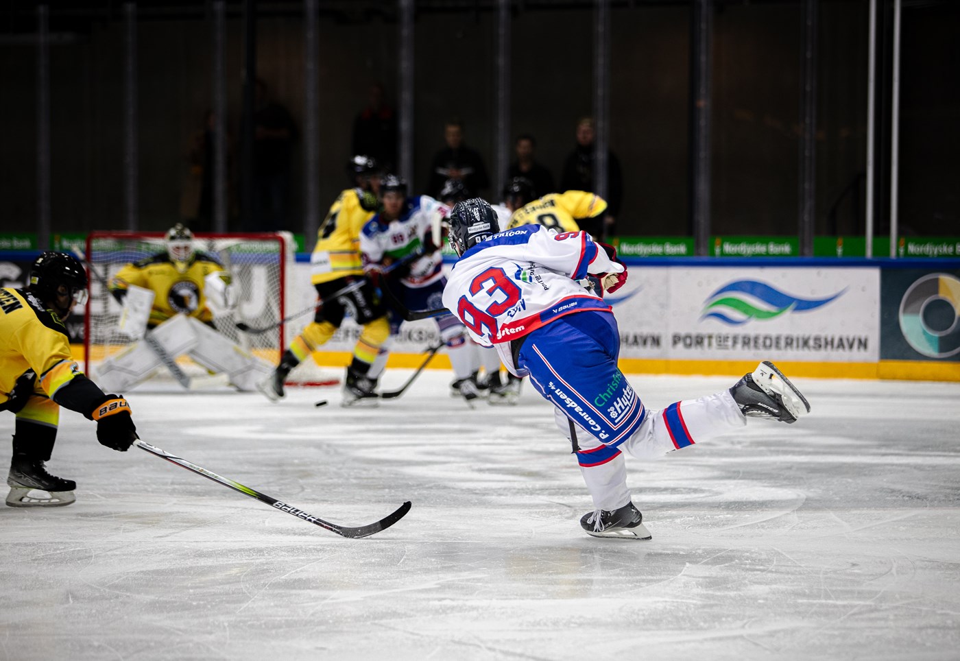 Robin Johansson har tidligere været et aktiv mod Esbjerg. Tirsdag aften skal høgene blandt andet håbe på ny succes for deres svenske angriber.