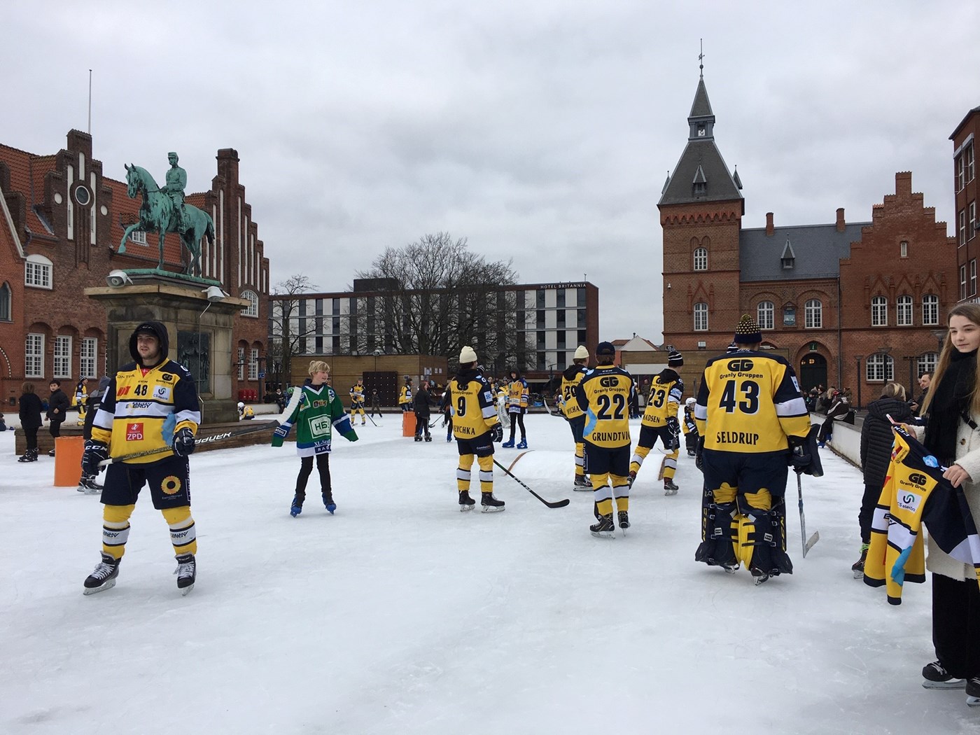 Metal Ligaen - Vinterferie: Energy-spillere brillerede på Torvet