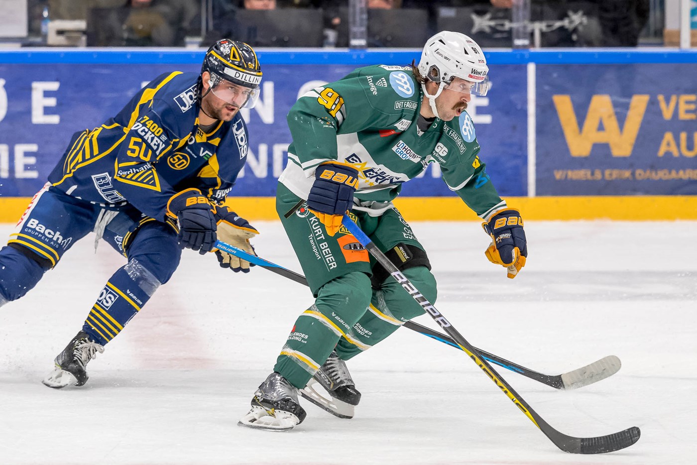 Josh Winquist (grøn trøje) er den type spiller, der mangler hos Esbjerg lige nu. 