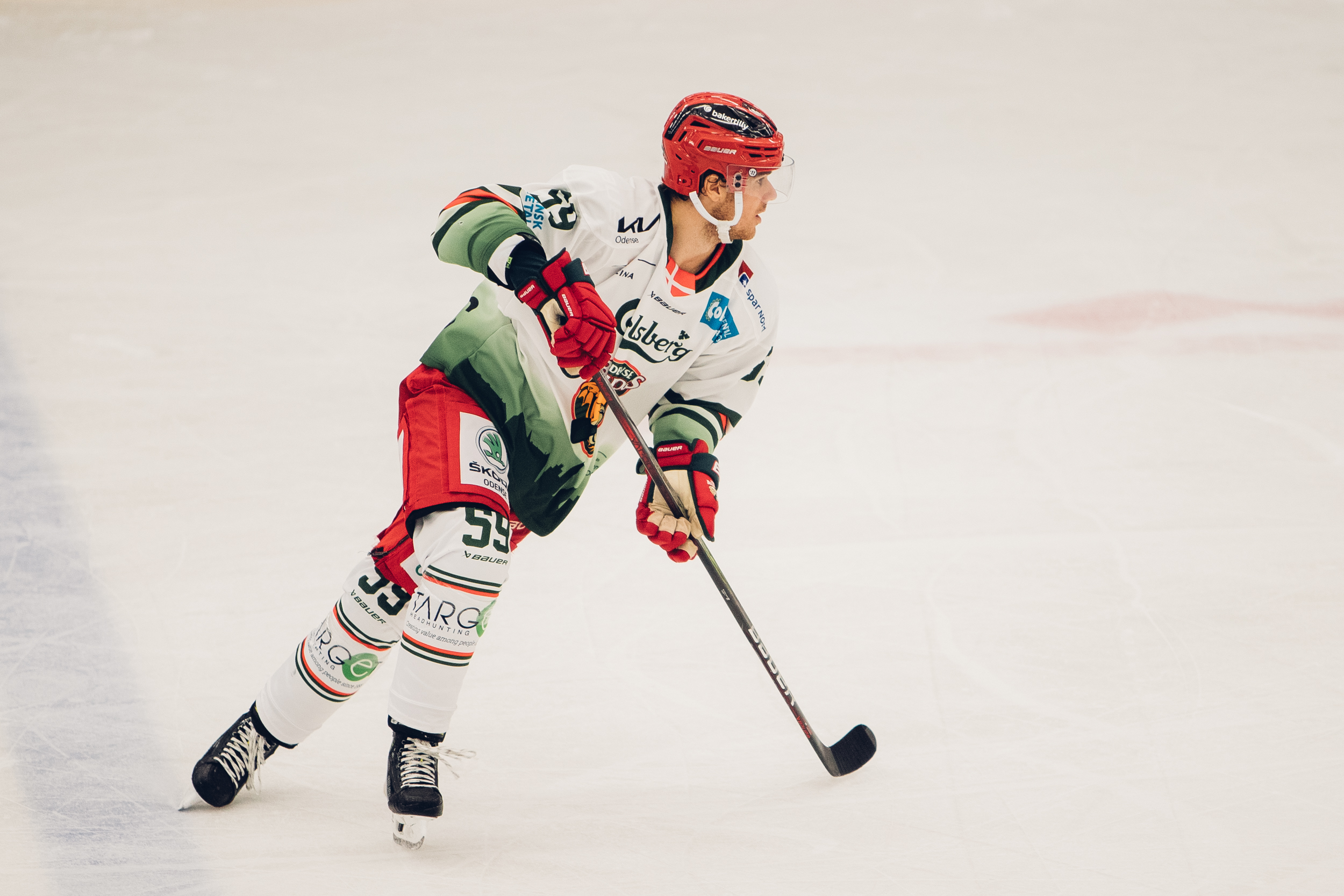 Odense Bulldogs og Mikkel Hansen forlænger samarbejdet med to år