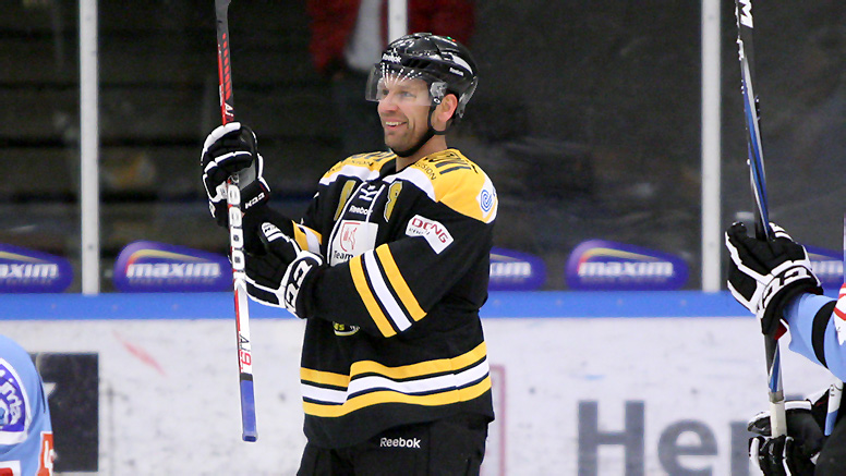 Kim Staal var en af heltene på sensationsholdet i 1999, som gav Hockeydanmark en forsmag på, hvad der ventede i nullerne.